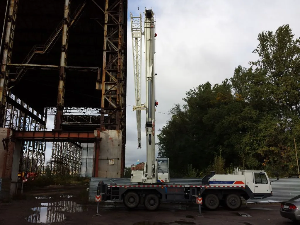 Демонтаж цеха подъемного оборудования завода «Подъемтрансмаш» им. Кирова